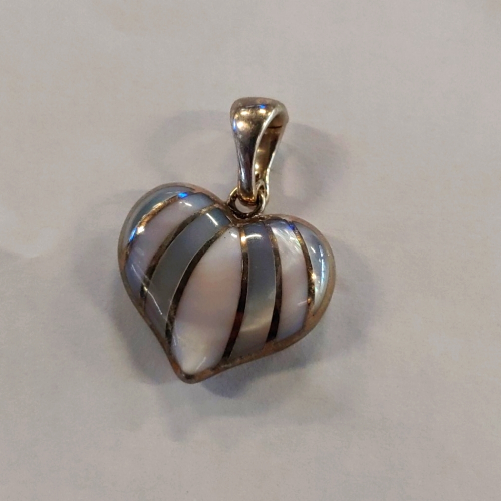 Sterling Silver Mother of Pearl Heart Pendant